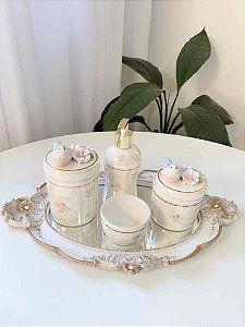 Kit higiene floral aplique passarinhos dourado menina com filete de ouro 5 peças
