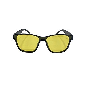 Óculos de sol esportivo Noronha - Armação na cor preta e lente amarela para jogos a noite
