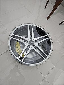Mesa de Centro com Roda - C300 AMG aro 18