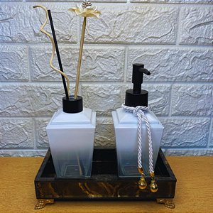 KIT LAVABO/BANHEIRO 2 FRASCOS + BANDEJA