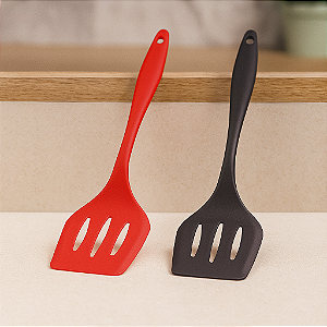 ESPATULA VAZADA DE SILICONE INTEIRICO 29CM - NIX