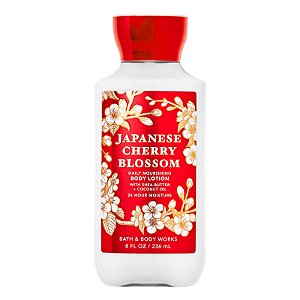 BATH & BODY WORKS - BODY LOTION - JAPANESE CHERRY BLOSSOM