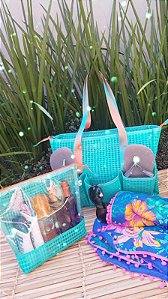 Kit de praia com bolsa, necessaire e canga saída de praia