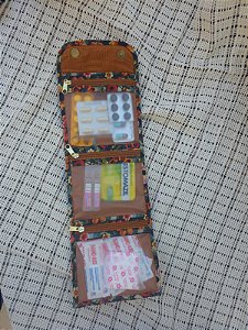 Necessaire estojo medicamentos