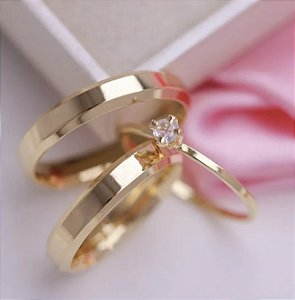 Par Aliança 4mm Banhada a Ouro 18K com solitário