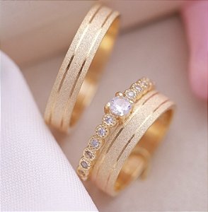 Par Aliança Heartfelt 4mm Banhada a Ouro 18K com solitário