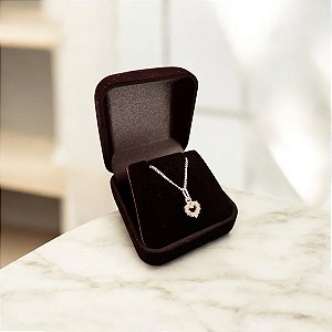 Colar de Coração Cravejado em Prata 925