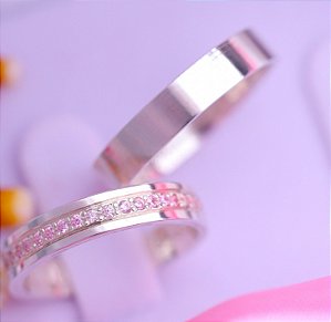 Par Aliança Meia Cravejada Rosa 5mm em Prata 950