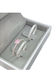 Par Aliança 2mm com solitário Cravejado