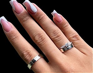 Par Aliança Reta 4mm com Solitario em Prata