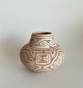 Vaso Marajoara Bolinha II em Cerâmica Clara (10x10)
