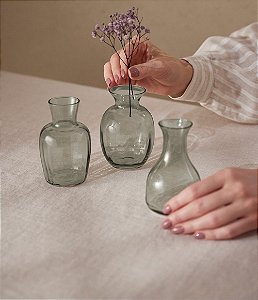 Trio de Mini Vasos Decorativos Acinturados em Vidro (3 peças)
