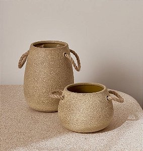 Vaso Decorativo em Cerâmica com Alças de Corda (G)