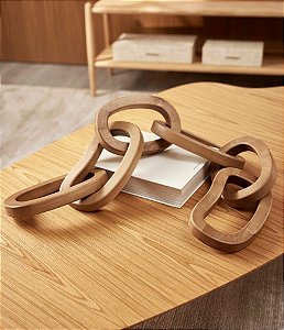 Corrente Elos Decorativo em Madeira (107cm)