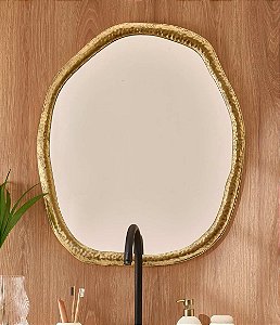 Espelho Decorativo Orgânico com Moldura Dourada (82x68)