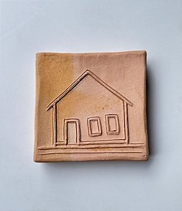Tijolinho Decorativo de Barro Casinha Campo (15x15) | Coleção Barrolândia