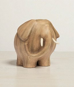 Escultura de Elefante em Poliresina com Aspecto de Madeira (P)