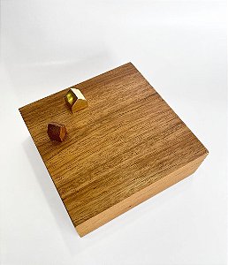 Caixa Decorativa de Madeira com Palafitas (09x19x19)