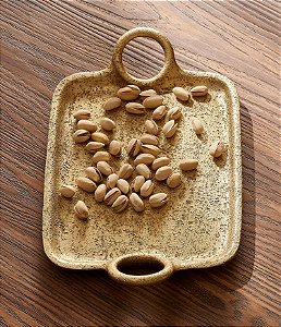 Bandeja Decorativa Dourada Retangular com Alças (44x26)