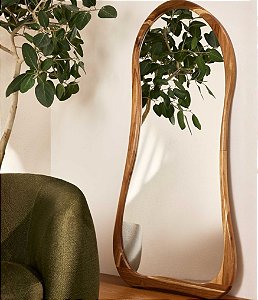 Espelho Decorativo Grande Orgânico com Moldura em Madeira Escura (170x85)