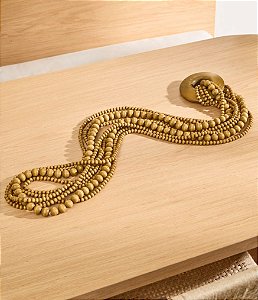 Colar Decorativo de Mesa em Madeira (67CM)