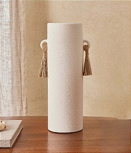 Vaso Decorativo em Cerâmica com Alças e Tassel (32x15)