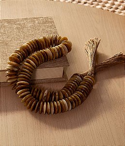 Colar Decorativo de Mesa Gaia (120CM)