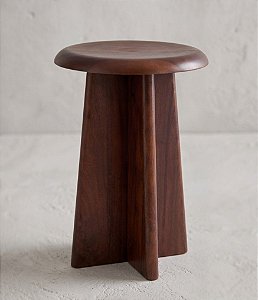 Mesa Lateral Redonda em Madeira Escura (43x31)