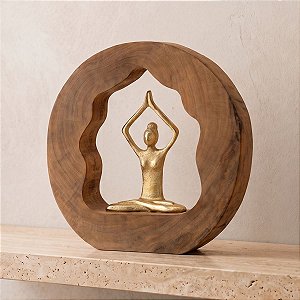 Escultura Mulher Yoga Lótus em Madeira e Metal Dourado (26x26)