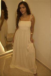 Vestido Longo com Decote Reto