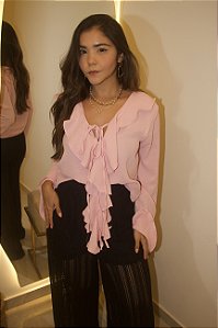 Blusa com Babado frontal