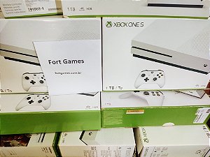 Microsoft Xbox One C/ Kinect Sensor + Controle + Jogos Digitais + Jogo Em  Disco, Diversão Para Toda Família, familia xbox 