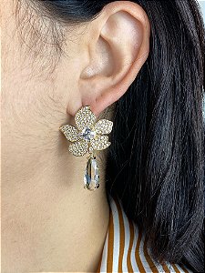 Brinco Flor Cravejado Gota