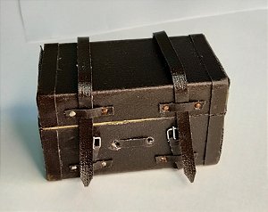 Baú miniatura casinha Revista DeAgostini