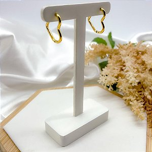 BRINCO ARGOLA AÇO INOX CORAÇÃO - DOURADO