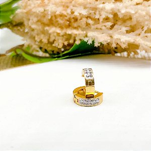 BRINCO ARGOLINHA CLICK AÇO INOX CRAVEJADA STRASS - DOURADO