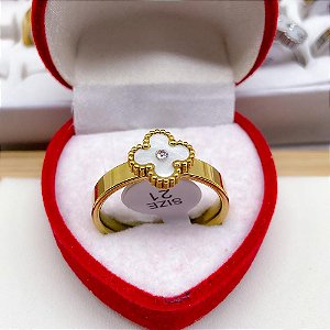 ANEL AÇO INOXIDÁVEL TREVO COM PONTO DE LUZ DOURADO - MADRIPÉROLA