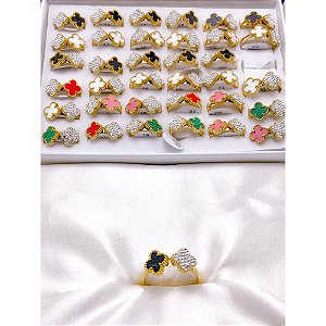 ANEL AÇO INOXIDÁVEL TREVO CRAVEJADO DOURADO - PRETO