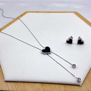CONJUNTO COLAR  E BRINCO AÇO INOX 45CM PRATEADO ESTILO GRAVATINHA PINGENTE CORAÇÃO - PRETO
