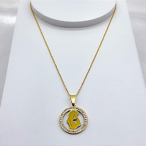 COLAR AÇO INOXIDÁVEL 45CM PINGENTE NOSSA SENHORA CRAVEJADO STRASS - DOURADA