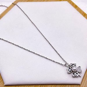 COLAR AÇO INOXIDÁVEL 45CM  PINGENTE FLOR COM PÉROLA - PRATEADO