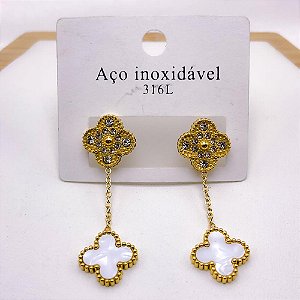 BRINCO AÇO INOXIDÁVEL PINGENTE CORRENTE E TREVO MADREPÉROLA - DOURADO