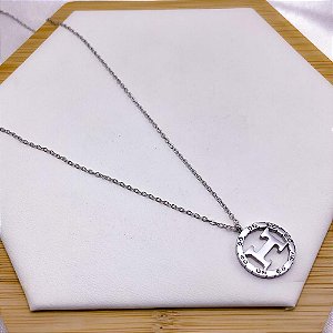 COLAR AÇO INOXIDÁVEL 45CM PINGENTE INSPIRE-SE  COM PEDRAS CRISTAL - PRATEADO