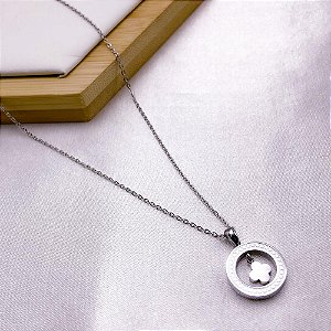 COLAR AÇO INOXIDÁVEL 45CM PINGENTE TREVO - PRATEADO