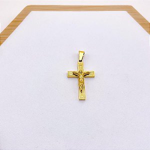 PINGENTE AÇO INOXIDÁVEL CRUCIFIXO - DOURADO