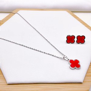 CONJUNTO COLAR  E BRINCO AÇO INOXIDÁVEL  TREVO VERMELHO - PRATEADO