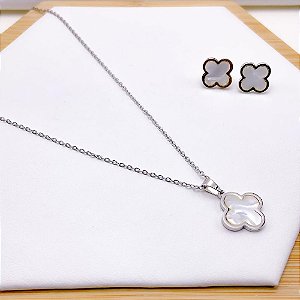 CONJUNTO COLAR  E BRINCO AÇO INOXIDÁVEL  TREVO MADRIPÉROLA - PRATEADO