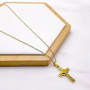 CORRENTE DE AÇO INOX 60 CM PINGENTE CRUCIFIXO SÃO BENTO - DOURADA