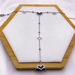 PULSEIRA AÇO INOXIDÁVEL COM ANEL AJUSTÁVEL CORAÇÃO PRETO - PRATEADA