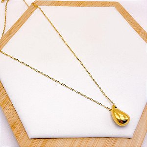 COLAR AÇO INOXIDÁVEL 45CM PINGENTE GOTA - DOURADO